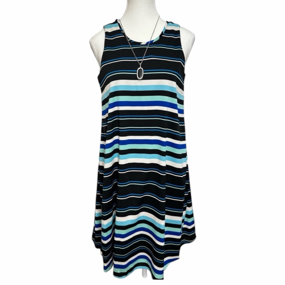 🌻3x$25 Bundle 
Tommy H dress  stripes line A  loose